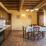 Historic With Swimming Pool Near Lucca Διαμέρισμα Colle di Compito