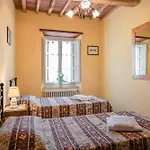 Historic With Swimming Pool Near Lucca *