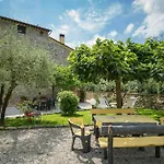 Historic With Swimming Pool Near Lucca Διαμέρισμα *