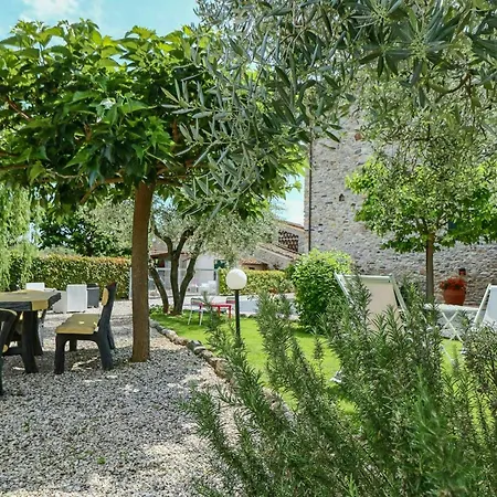 Historic With Swimming Pool Near Lucca