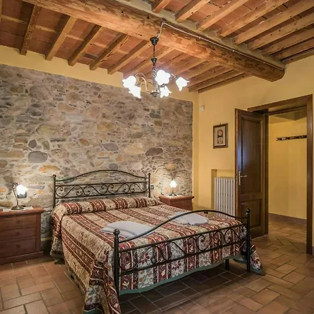 Historic With Swimming Pool Near Lucca Διαμέρισμα Colle di Compito